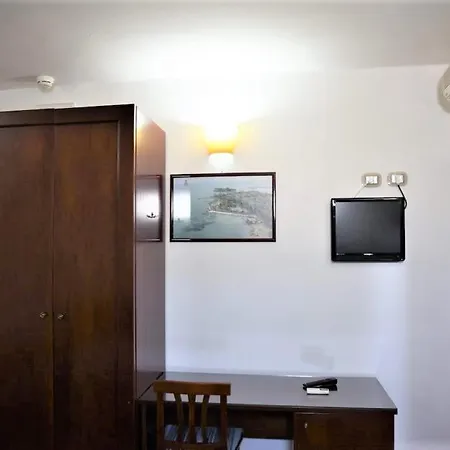 Beb Mare Chiaro Bed & Breakfast Torre Lapillo