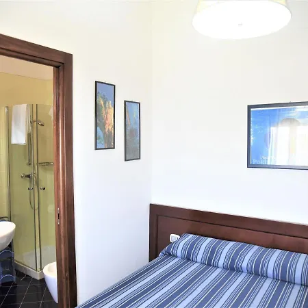 Mare Chiaro By Salentolimit Bed and Breakfast 3*