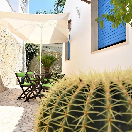 Mare Chiaro By Salentolimit Bed and Breakfast 3*