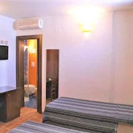 Mare Chiaro By Salentolimit Bed and Breakfast 3*